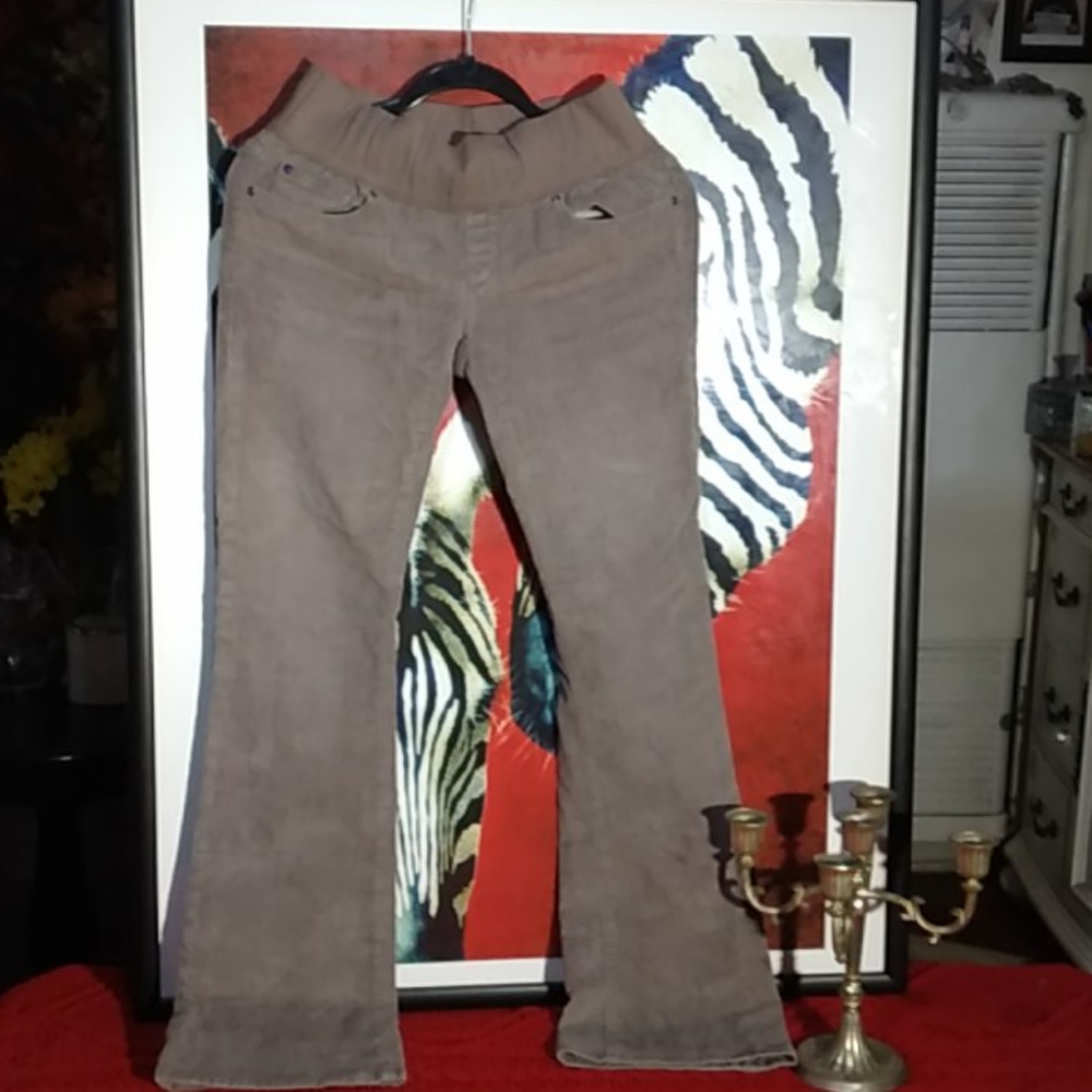 Gap Maternity pants 🤰🤰🤰🤰